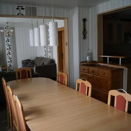 Gemuetliches Haus Mit Sauna Im Voralpenland Peißenberg Extérieur photo