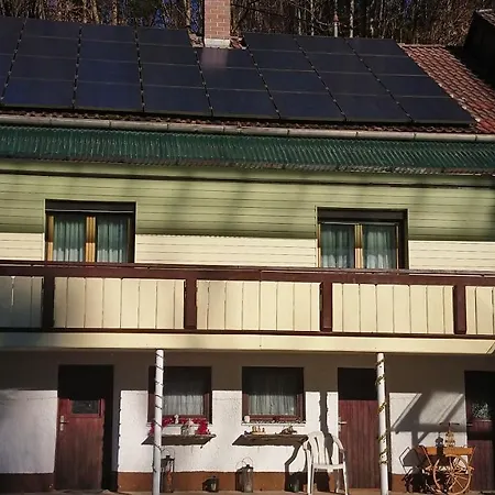 Gemuetliches Haus Mit Sauna Im Voralpenland Peißenberg Extérieur photo