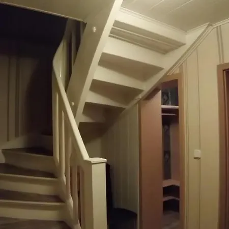 Gemuetliches Haus Mit Sauna Im Voralpenland Peißenberg Extérieur photo